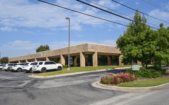 Pictures of Office property located at 2705 Artie St SW, Huntsville, AL 35805 for lease - image #1