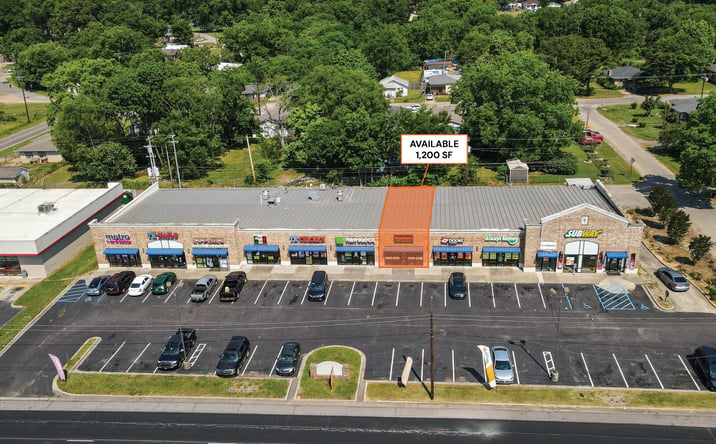 Pictures of Retail property located at 1518 9th Ave N, Bessemer, AL 35020 for lease - image #1