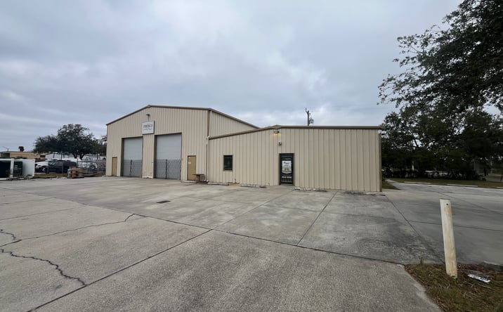 Pictures of Industrial property located at 1734 5th St W, Bradenton, FL 34205 for lease - image #1