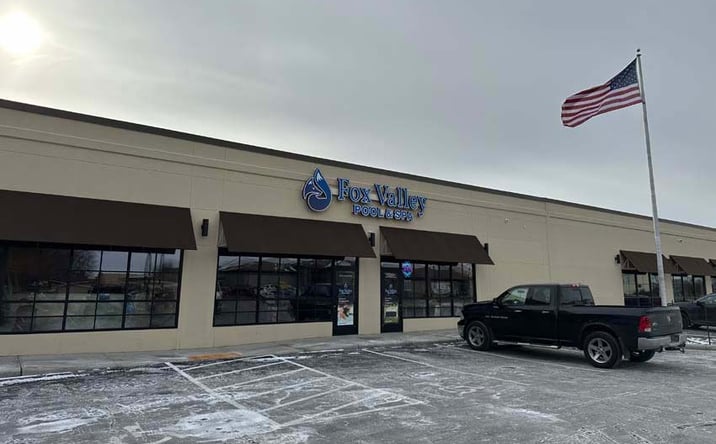 Pictures of Retail property located at 520 N Westhill Blvd, Appleton, WI 54914 for lease - image #1