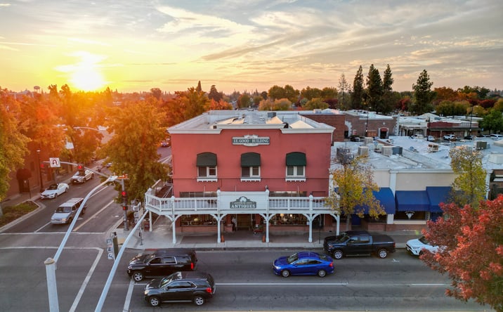Pictures of Retail, Restaurant property located at 456 Clovis Ave, Clovis, CA 93612 for lease - image #1