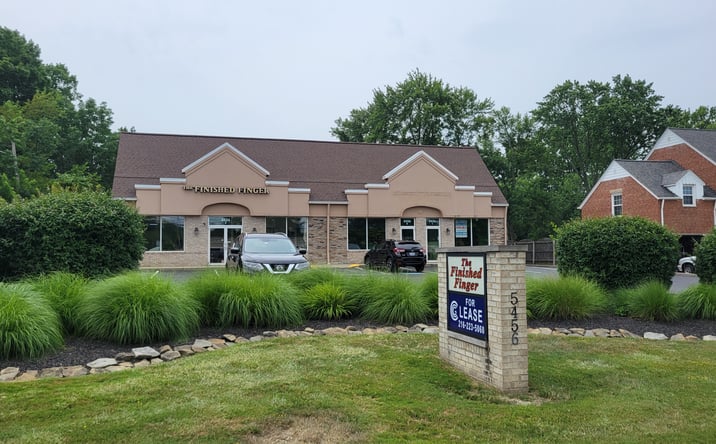 Pictures of Retail property located at 5456 Mayfield Rd, Cleveland, OH 44124 for lease - image #1
