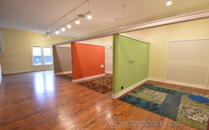 Pictures of Office property located at 27 E Russell St, Columbus, OH 43215 for lease - image #1