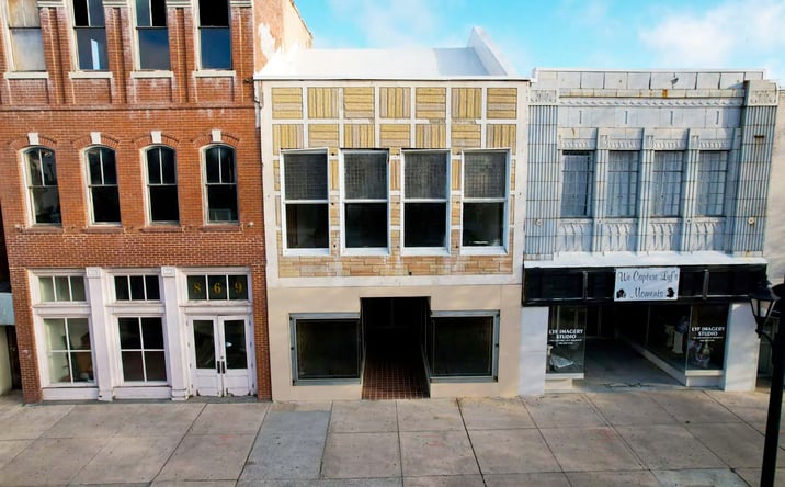 Pictures of Retail property located at 865 Broad St, Augusta, GA 30901 for lease - image #1