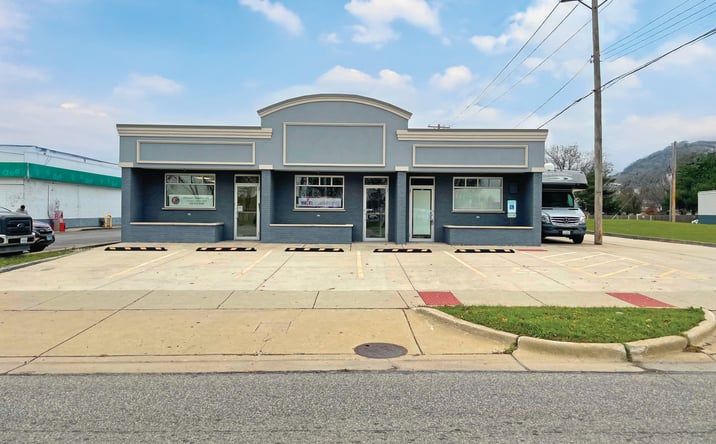 Pictures of Retail, Office, Land property located at 421 Addison Rd, Addison, IL 60101 for lease - image #1