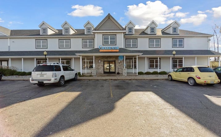 Pictures of Retail, Office property located at 15173 North Rd, Fenton, MI 48430 for lease - image #1