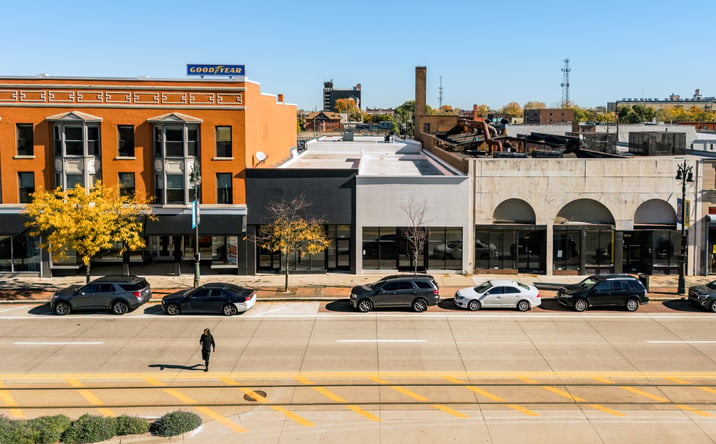 Pictures of Retail property located at 6540 Woodward Ave, Detroit, MI 48202 for lease - image #1