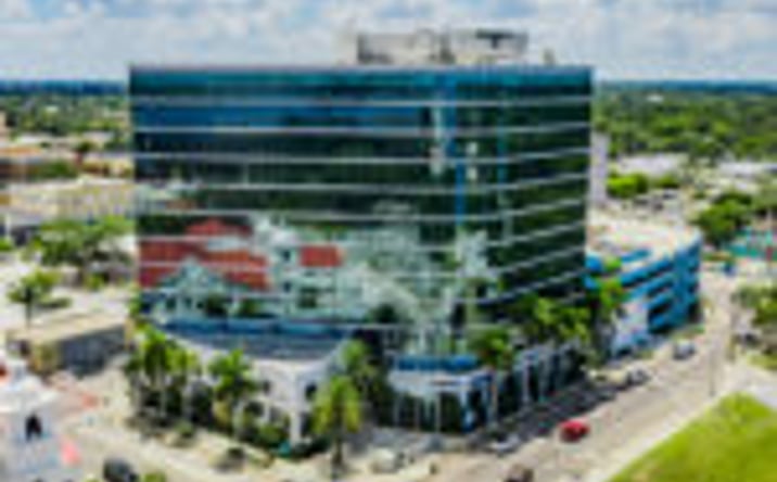 Pictures of Retail, Office property located at 1401 Manatee Ave W, Bradenton, FL 34205 for lease - image #1