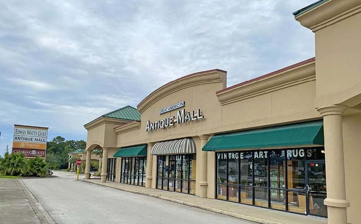 Pictures of Retail property located at 9363 Philips Hwy, Jacksonville, FL 32256 for lease - image #1