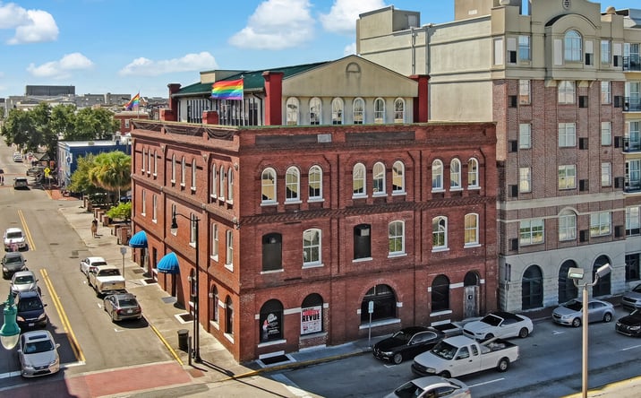 Pictures of Retail, Office, Restaurant property located at 301 W Bay St, Savannah, GA 31401 for lease - image #1