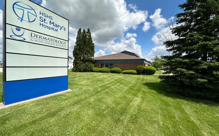 Pictures of Office property located at 1200 IL-121, Mount Zion, IL 62549 for lease - image #1