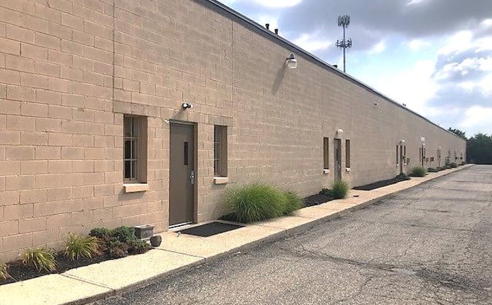 Pictures of Office, Industrial property located at 11082 – 11084 Southland Road, Forest Park, OH 45240 for lease - image #1