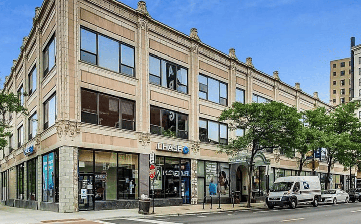 Pictures of Retail property located at 1101 W Lawrence Avenue, Chicago, IL 60640 for lease - image #1