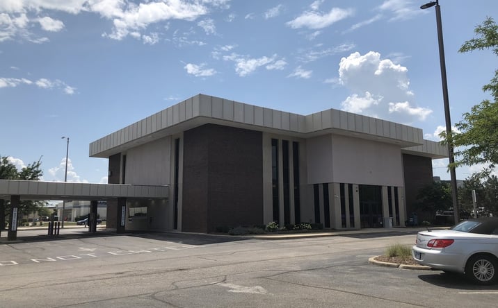 Pictures of Retail, Office, Land property located at 4600 Lincoln Hwy, Matteson, IL 60443 for lease - image #1