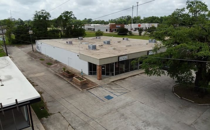 Pictures of Retail, Office, Industrial, Restaurant property located at 1517 W Thomas St, Hammond, LA 70401 for lease - image #1
