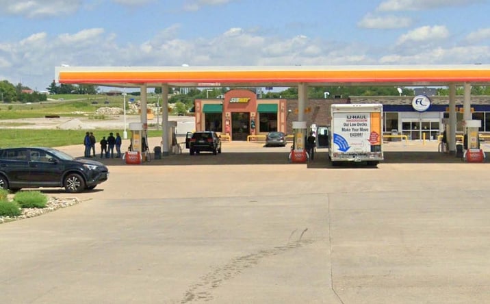 Pictures of Retail, Land property located at 100 Shinn Ln, Hannibal, MO 63401 for lease - image #1