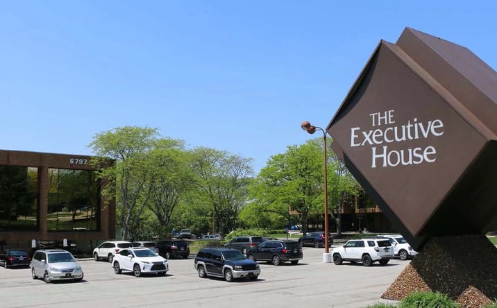 Pictures of Office property located at 6797 North High Street, Columbus, OH 43235 for lease - image #1