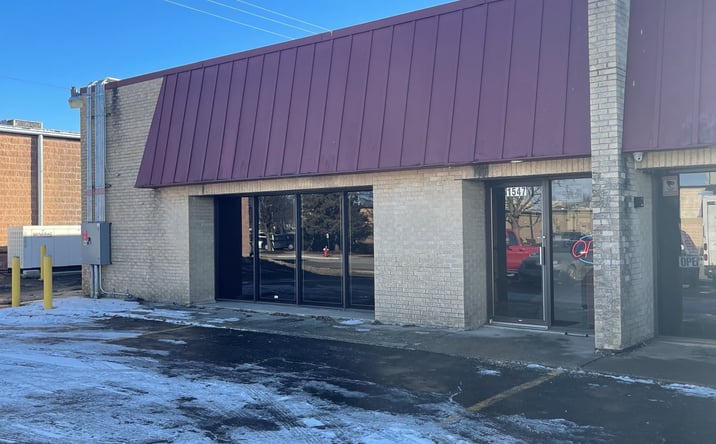 Pictures of Industrial property located at 1545 Burgundy Pkwy, Streamwood, IL 60107 for lease - image #1