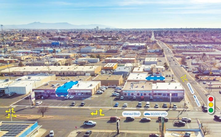Pictures of Retail property located at 4406 Menaul Blvd NE, Albuquerque, NM 87110 for lease - image #1