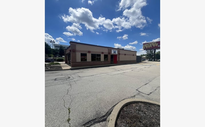 Pictures of Retail property located at 1231 S Main St, Greensburg, PA 15601 for lease - image #1