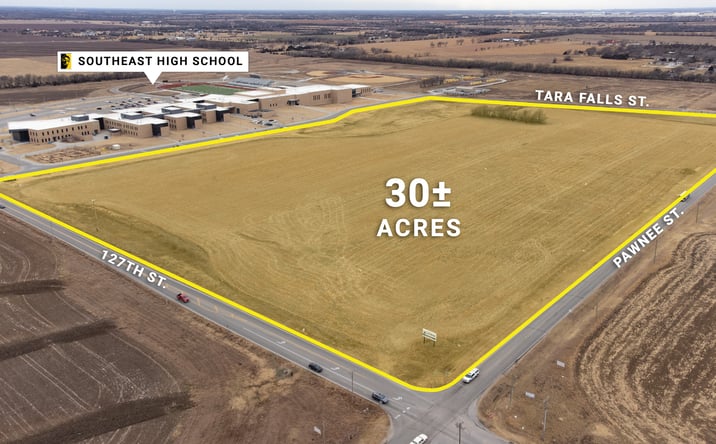 Pictures of Land property located at 11933 E Pawnee St and 127th St, Wichita, KS 67207 for lease - image #1