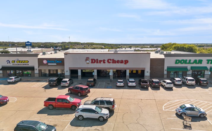 Pictures of Retail property located at 1320 Corsicana Hwy, Hillsboro, TX 76645 for lease - image #1