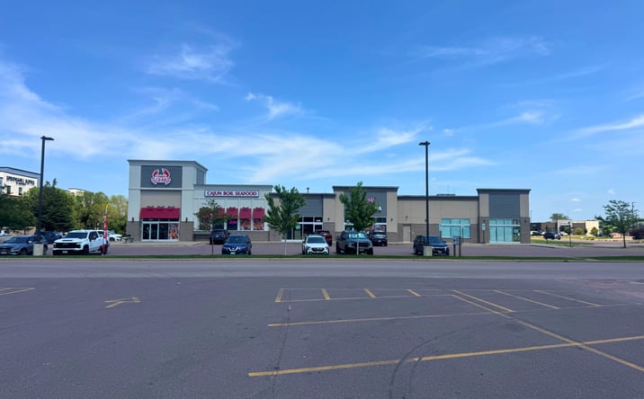 Pictures of Retail, Special Purpose property located at 4200 West Empire Place, Sioux Falls, SD 57106 for lease - image #1