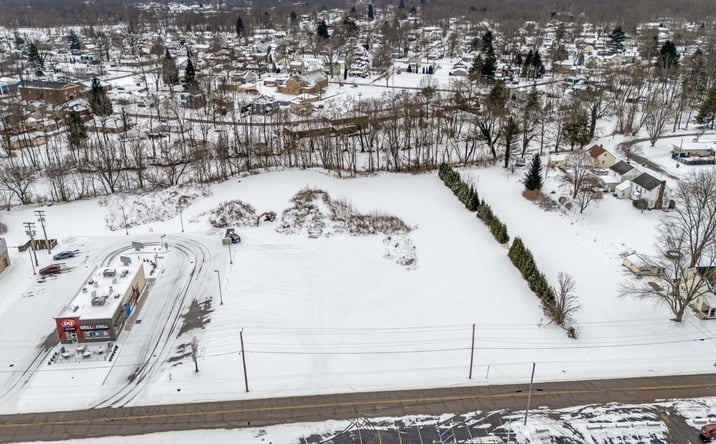 Pictures of Land property located at Broad St, Newton Falls, OH 44444 for lease - image #1