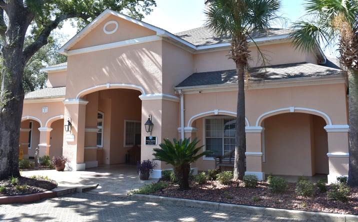 Pictures of Office property located at 2252 Beach Dr, Gulfport, MS 39507 for lease - image #1