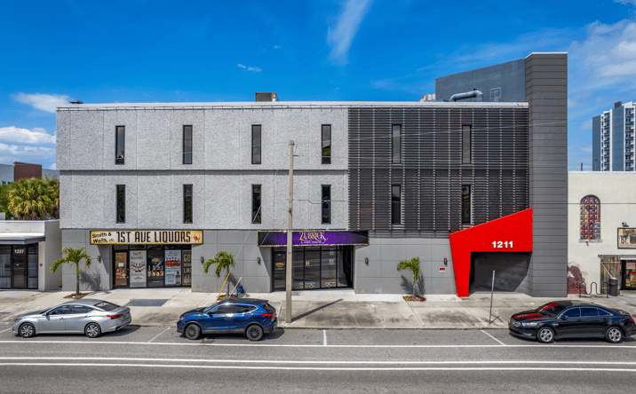 Pictures of Office property located at 1211 1st Ave N, St. Petersburg, FL 33705 for lease - image #1