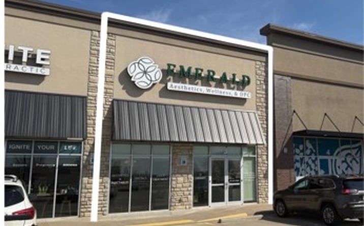 Pictures of Retail, Office, Restaurant property located at 4305 S Pleasant Crossing Blvd, Suite 103, Rogers, AR 72758 for lease - image #1