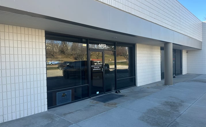 Pictures of Office, Industrial property located at 6912 N 97th Cir, Omaha, NE 68122 for lease - image #1