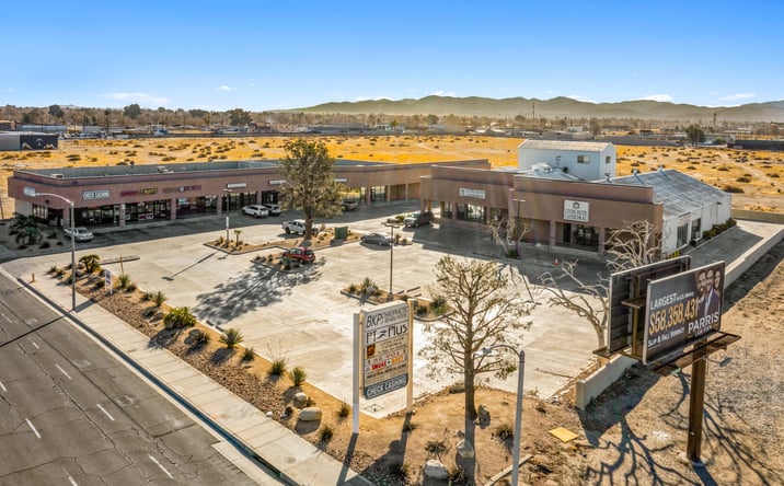 Pictures of Retail, Special Purpose property located at 412 W Ave J, Lancaster, CA 93534 for lease - image #1