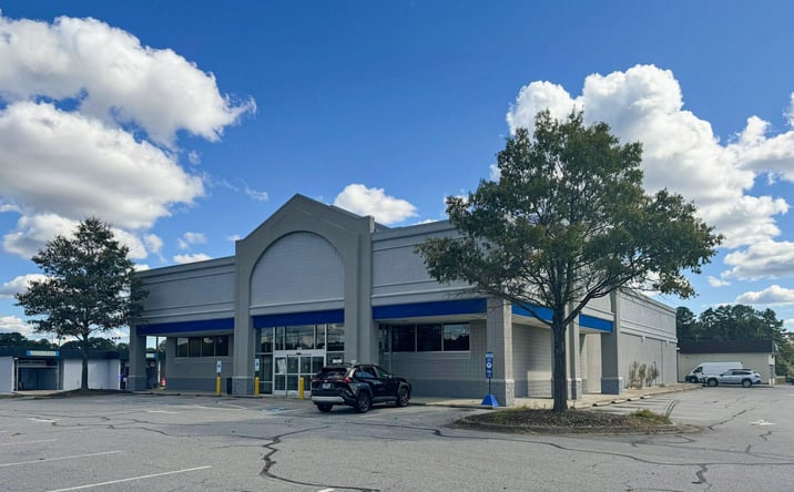 Pictures of Retail property located at 1031 Armory Dr., Franklin, VA 23851 for lease - image #1