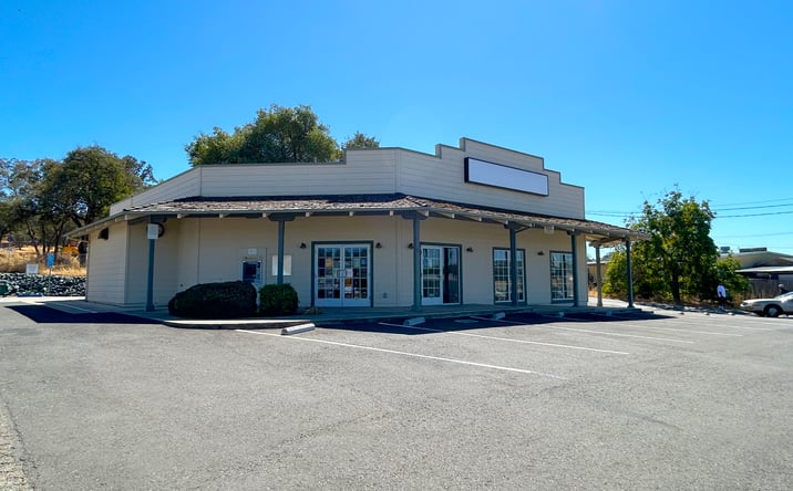 Pictures of Retail property located at 11 Ridge Rd, Sutter Creek, CA 95685 for lease - image #1