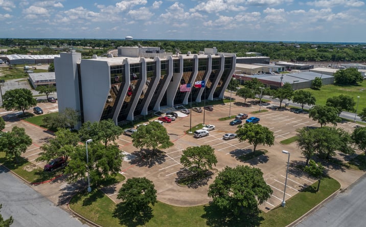 Pictures of Office property located at 1800 Teague Dr, Sherman, TX 75090 for lease - image #1