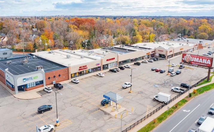 Pictures of Retail, Restaurant property located at 3 S Telegraph Rd, Pontiac, MI 48341 for lease - image #1