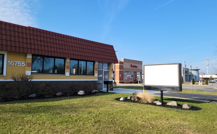 Pictures of Special Purpose property located at 16771 MIDDLEBELT RD, Livonia, MI 48154 for lease - image #1