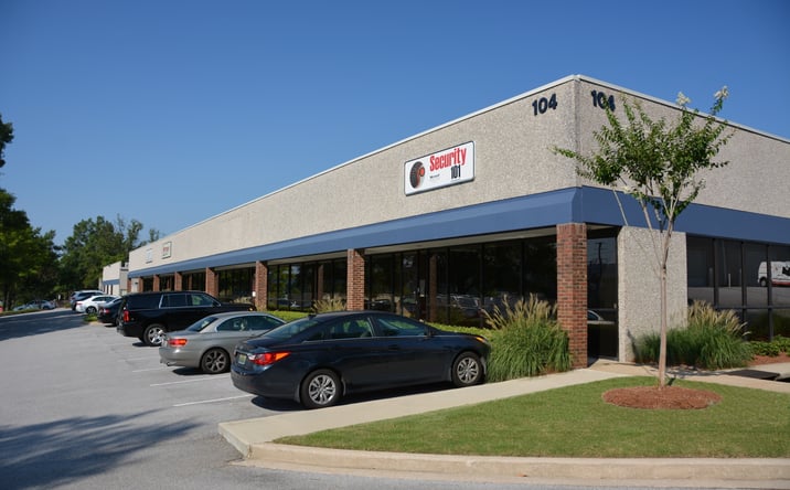 Pictures of Office, Industrial property located at 106 Oxmoor Rd, Birmingham, AL 35209 for lease - image #1