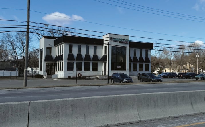 Pictures of Retail, Restaurant property located at 411 Route 23, Pompton Plains, NJ 07444 for lease - image #1