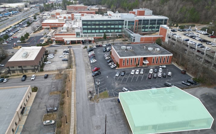 Pictures of Office property located at 636 2nd St NE, Alabaster, AL 35007 for lease - image #1