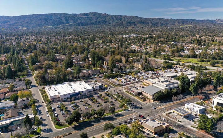 Pictures of Retail property located at 703 - 715 E El Camino Real, Mountain View, CA 94040 for lease - image #1