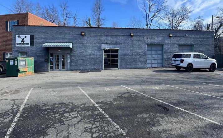 Pictures of Retail, Industrial, Office property located at 130 West Jefferson Street, Falls Church, VA 22046 for lease - image #1