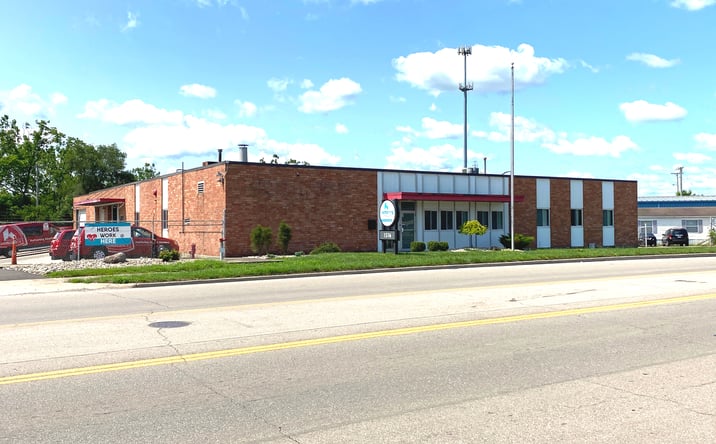 Pictures of Industrial property located at 1516 Nicholas Rd, Dayton, OH 45417 for lease - image #1