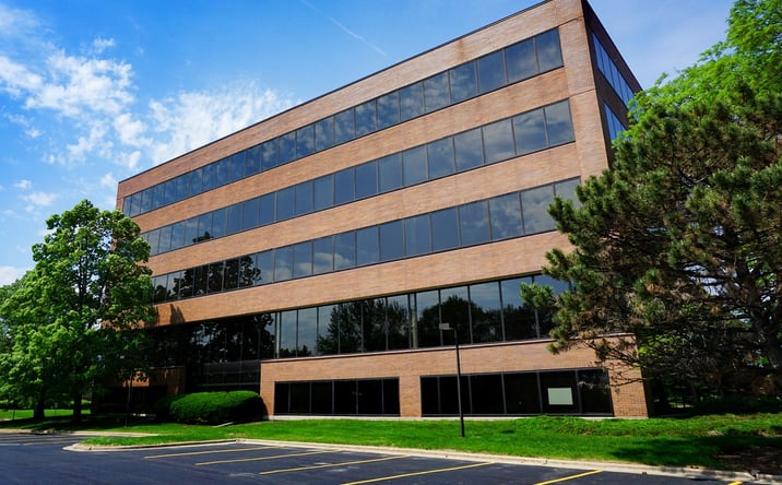 Pictures of Office property located at 300 Knightsbridge Pkwy, Lincolnshire, IL 60069 for lease - image #1