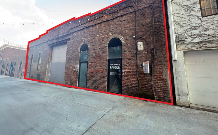 Pictures of Retail property located at 1108 Jackson St, Omaha, NE 68102 for lease - image #1