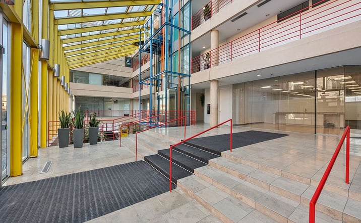 Pictures of Office property located at 1770 1st Street, Highland Park, IL 60035 for lease - image #1