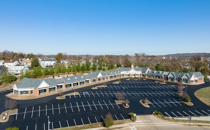 Pictures of Retail, Office, Restaurant property located at 407 Meramec Blvd, Eureka, MO 63025 for lease - image #1