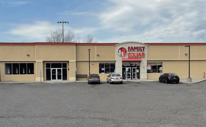 Pictures of Retail property located at 2852 NY-112, Medford, NY 11763 for lease - image #1