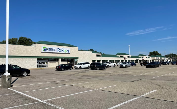 Pictures of Retail, Special Purpose property located at 4613 Dixie Hwy, Fairfield, OH 45014 for lease - image #1